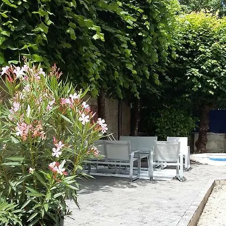 Vesone 3* Perigueux